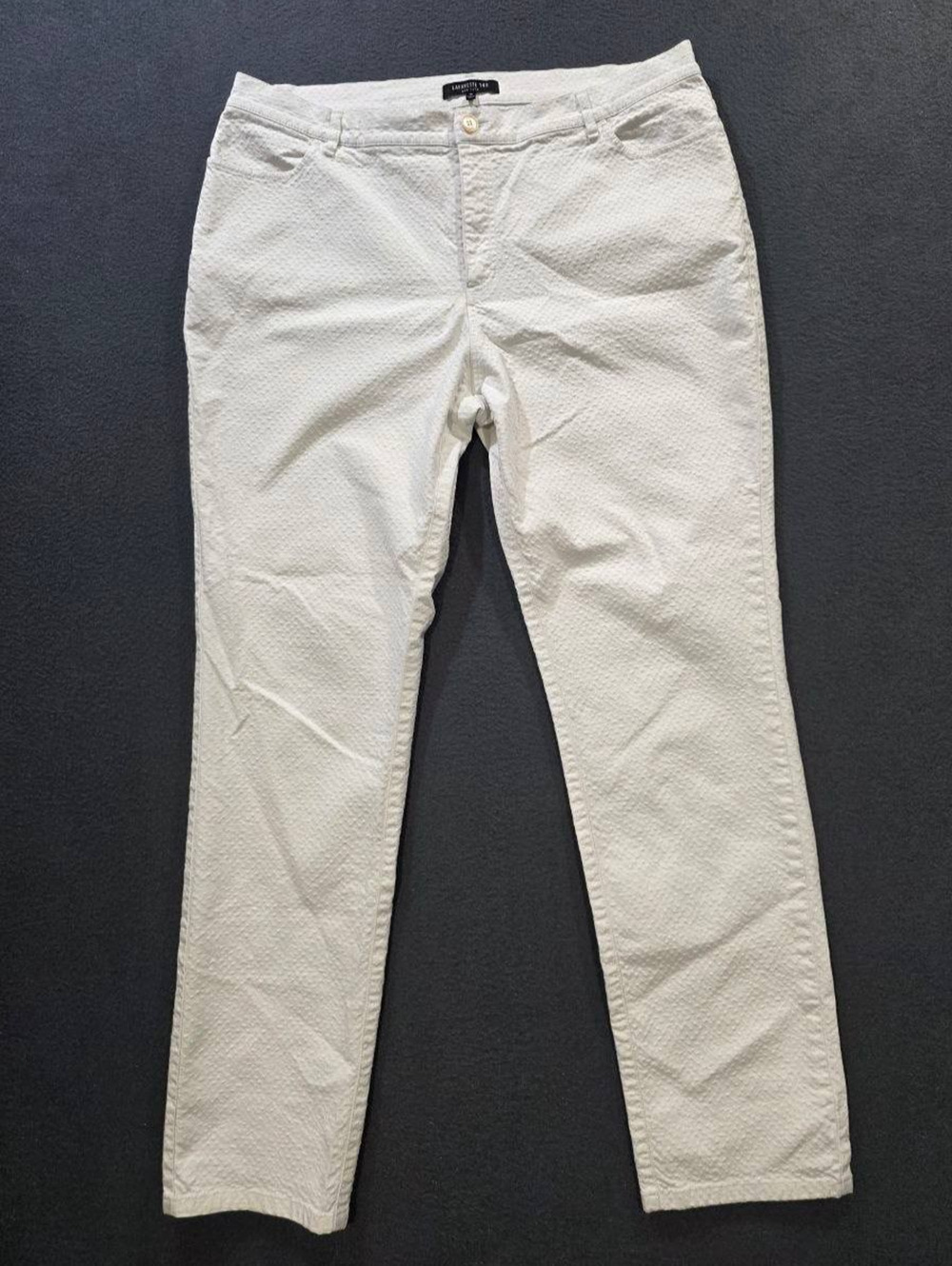Lafayette 148 Textured Straight Leg jeans White Size 16 High Rise Offic A010476